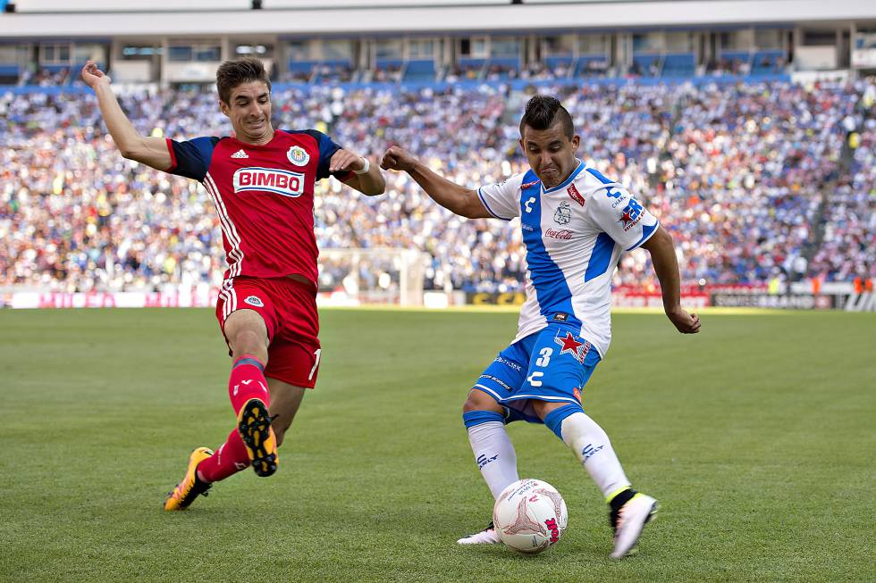 Chivas vs Puebla A Fiery Mexican Football Feud 