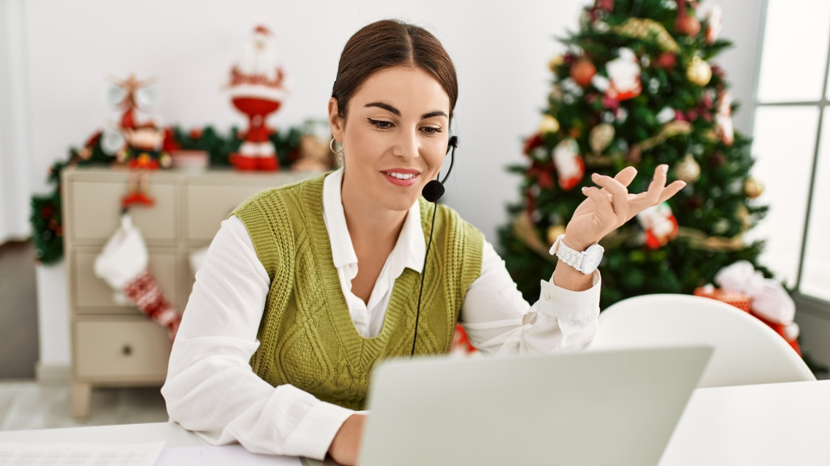 How answering services can help your business with seasonal demand