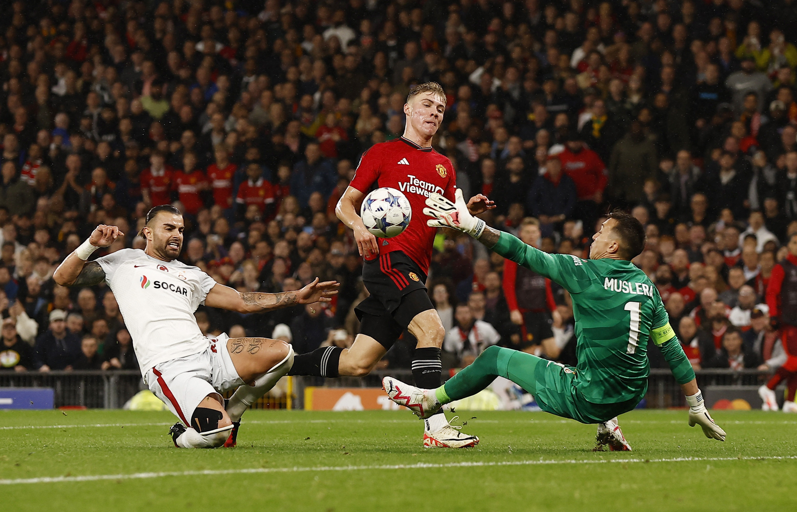 Manchester United vs Galatasaray A Clash of Giants in Football