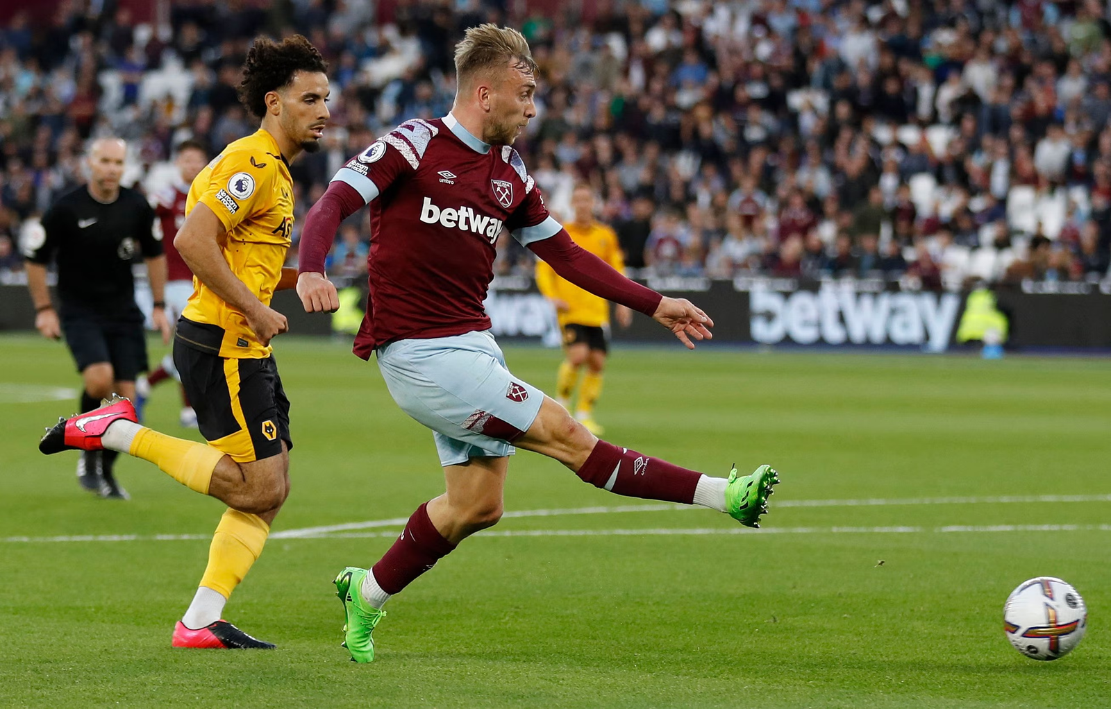 West Ham vs Wolverhampton Wanderers A Thrilling Premier